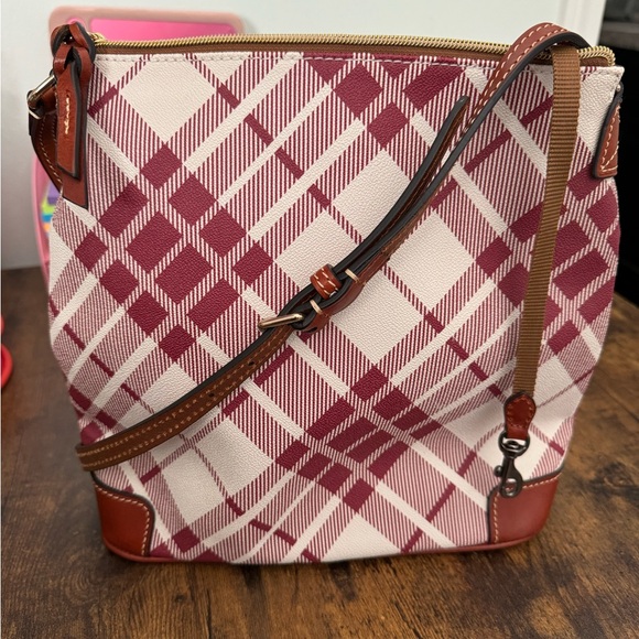 Dooney & Bourke red and cream plaid crossbody. Gently used - Picture 8 of 9